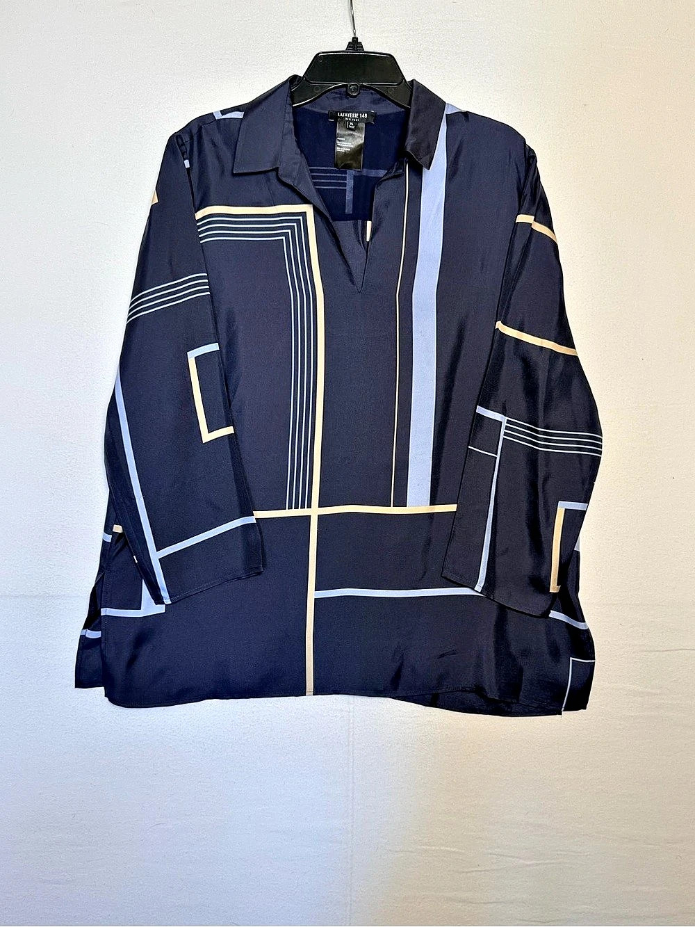 Lafayette 148 New York 100% Silk Geometric Print Blouse Navy Blue Size XL
